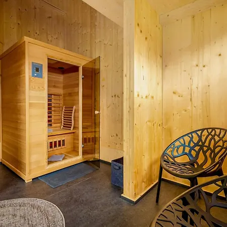 Treetop Loft In Harz National Park Ferienhaus